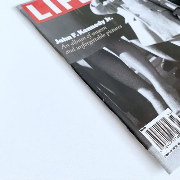 1999 Life Magazine JFK Jr. Special Edition Commemorative Tribute Issue - Picture 9 of 14
